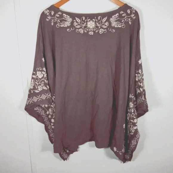 Jonny was Jm Los Angeles xs/s embroidered batwin poncho Tunic - Picture 5 of 7